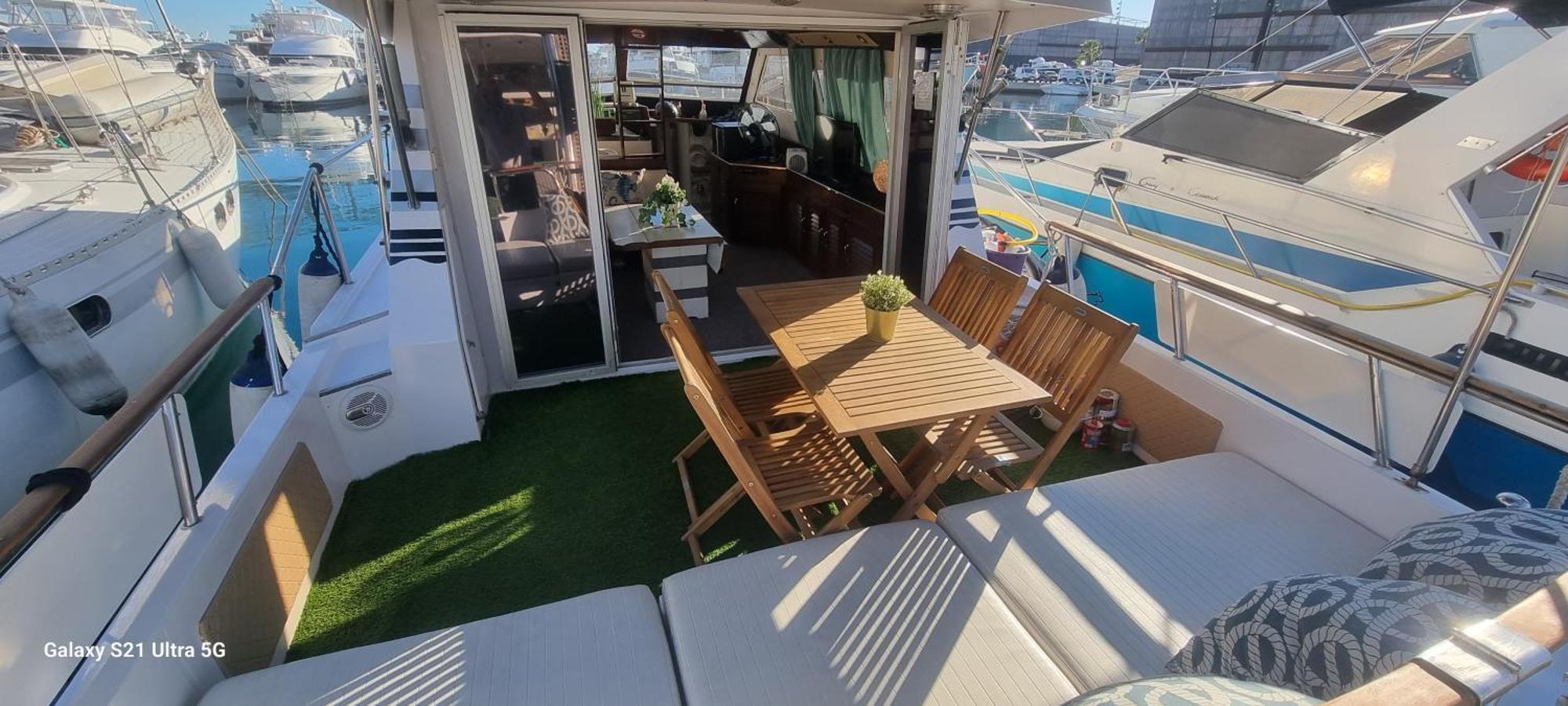 Beautiful And Comfy Boat In Barcelona With Boat Tour Option Otel Dış mekan fotoğraf