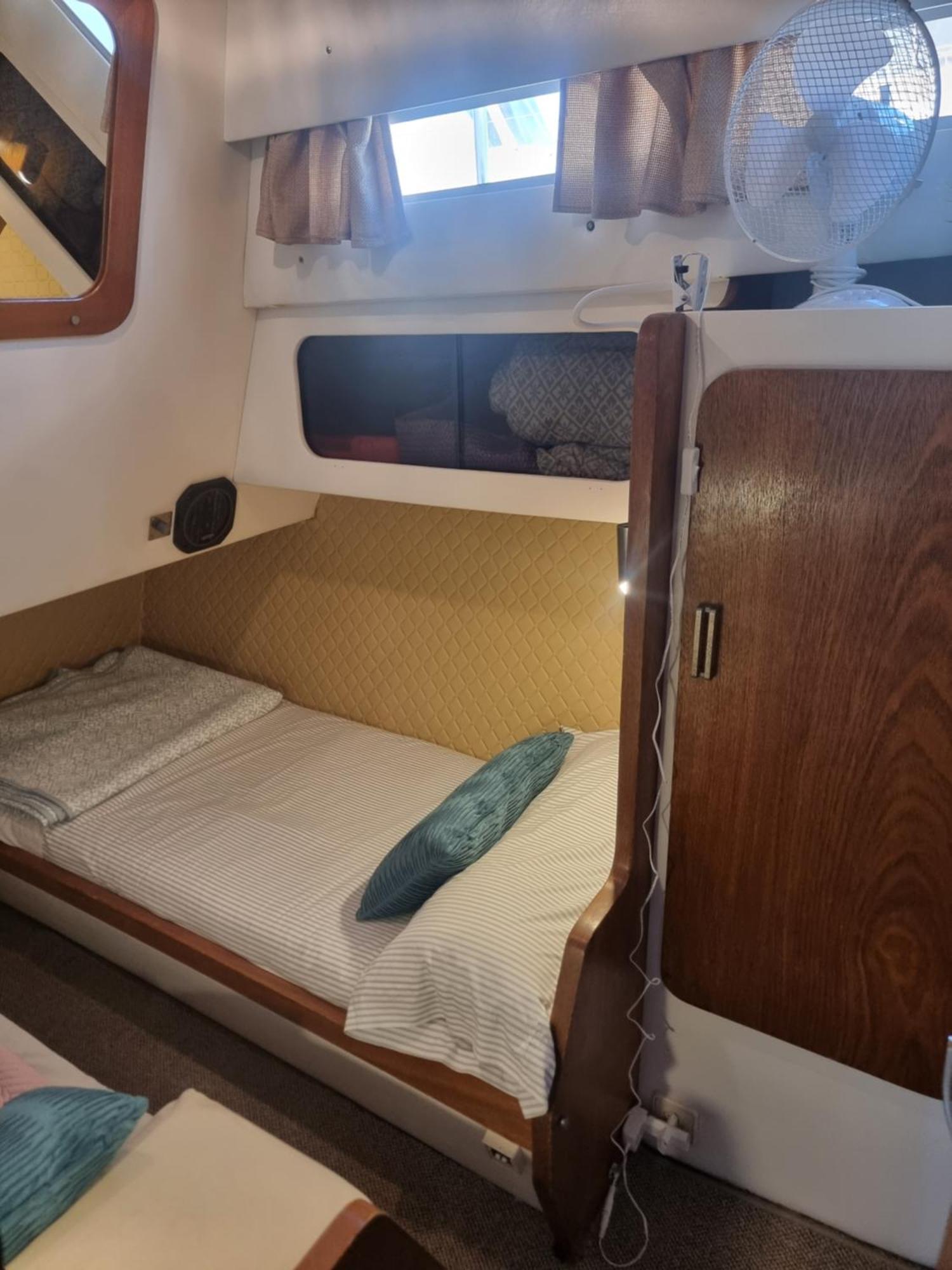 Beautiful And Comfy Boat In Barcelona With Boat Tour Option Otel Dış mekan fotoğraf